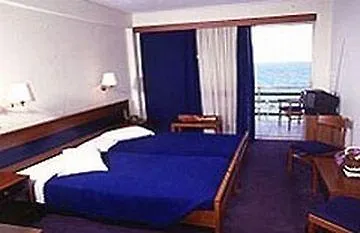 מלון Schloss 5*