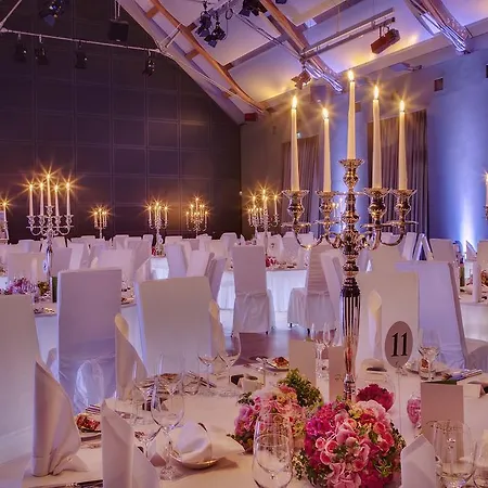 Hotel Schloss 5*