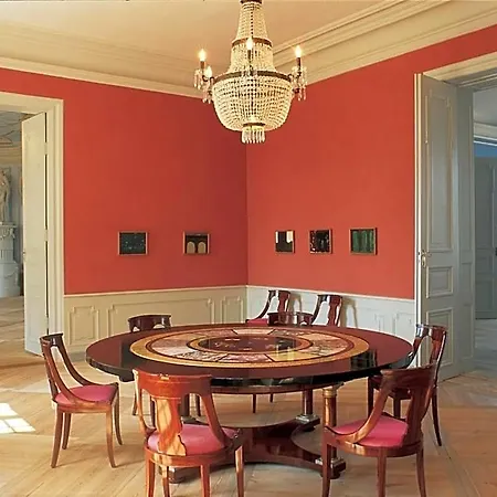 Hotel Schloss 5*