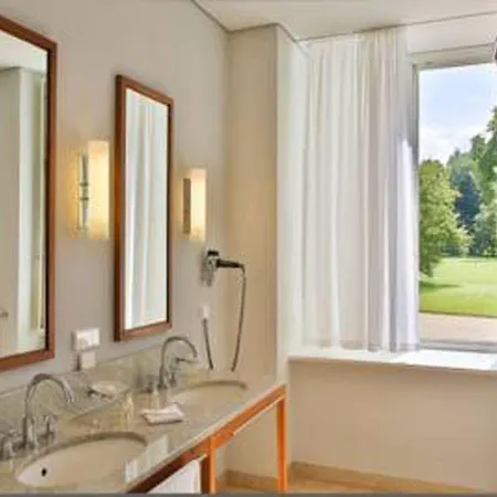 Schloss Hotel 5*
