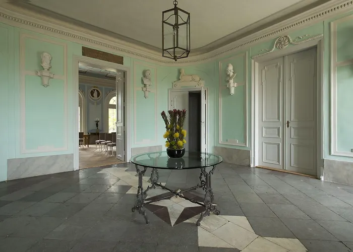 Schloss Neuhardenberg