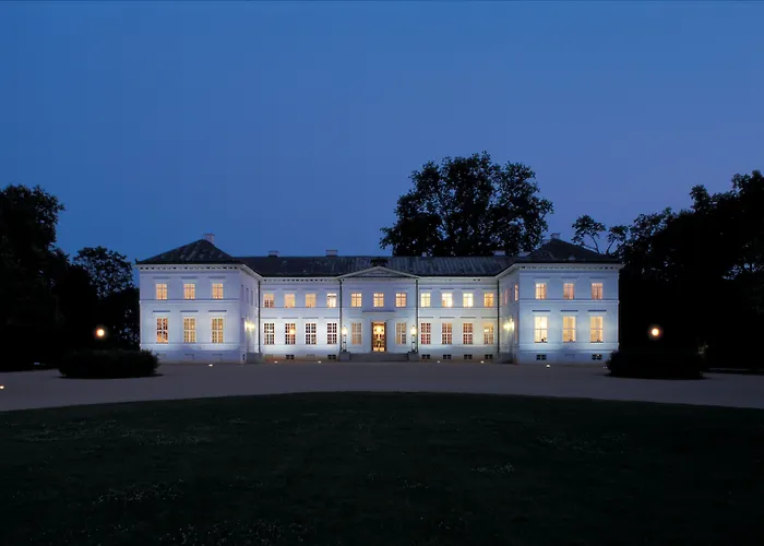 Schloss Hotel 5*